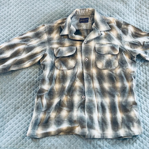 Pendleton Other - Vintage Pendleton Gray and Cream Casual Button Down Shirt